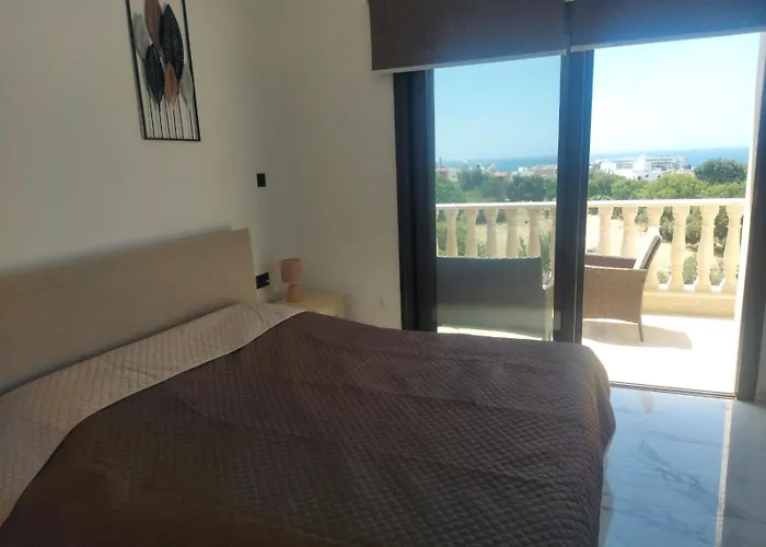 Sea View Maisonette Chloraka