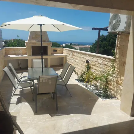 Sea View Maisonette Chloraka Exterior photo